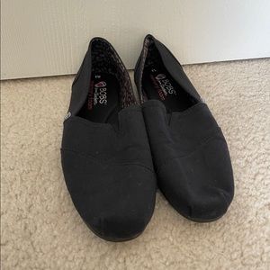 BOBS Skechers slip-ons size 9